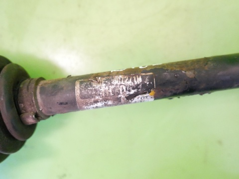 Półoś lewa przód krótka 6QE407271H VW FOX I 5Z1 1.2 6V 03-09