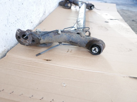 Belka tył oś tylna zawieszenia VW FOX I 5Z1 1.2 6V 3D 03-09