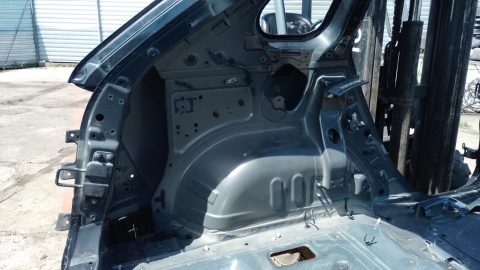 Błotnik lewy tył poszycie TEGXA RENAULT KOLEOS I PHI 4x4 07-11