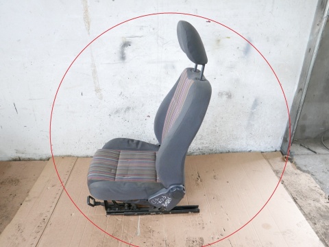 Fotel prawy przód pasażera VW FOX I 5Z1 3D 03-09