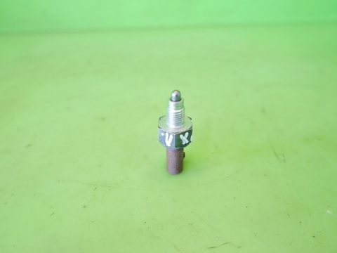 Czujnik świateł wstecznego cofania 02T945415P VW FOX I 5Z1 1.2 6V 03-09