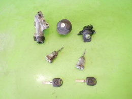 Zestaw wkładek stacyjka klapy korek kluczyki VW FOX I 5Z1 1.2 6V 3D 03-09