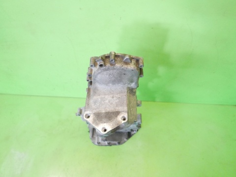 Obudowa osłona pokrywa rozrządu 03D109211P/Q VW FOX I 5Z1 1.2 6V 03-09