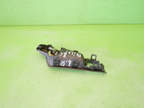Klamka wewnętrzna lewa przód 3C1837113 VW PASSAT B6 05-09