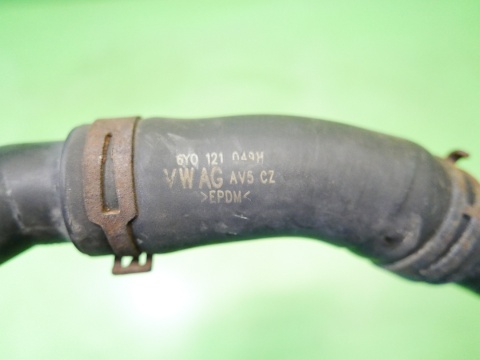 Wąż przewód rura króciec wody 6Y0121049H 1J0122291F VW FOX I 5Z1 1.2 6V 03-