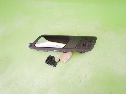 Klamka wewnętrzna lewa tył 3C4839113 VW PASSAT B6 05-09