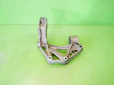 Mocowanie łapa wahacza prawa 6Q0199294D VW FOX I 5Z1 1.2 6V 03-09