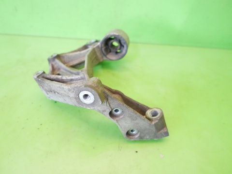 Mocowanie łapa wahacza prawa 6Q0199294D VW FOX I 5Z1 1.2 6V 03-09