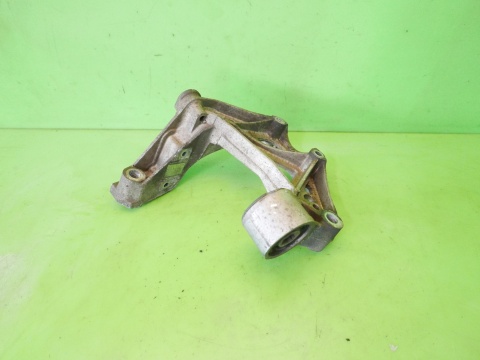Mocowanie łapa wahacza prawa 6Q0199294D VW FOX I 5Z1 1.2 6V 03-09