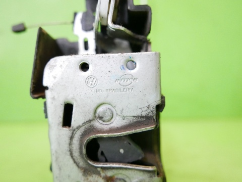 Zamek drzwi lewy przód 5Z3837013AB VW FOX I 5Z1 3D 03-09