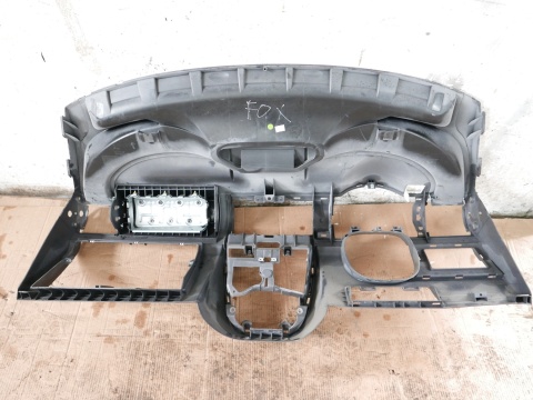 Deska rozdzielcza VW FOX I 5Z1 03-09