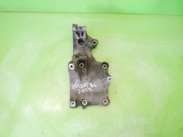 Łapa alternatora 038903143AF VW PASSAT B6 2.0 TDI 8V 05-09