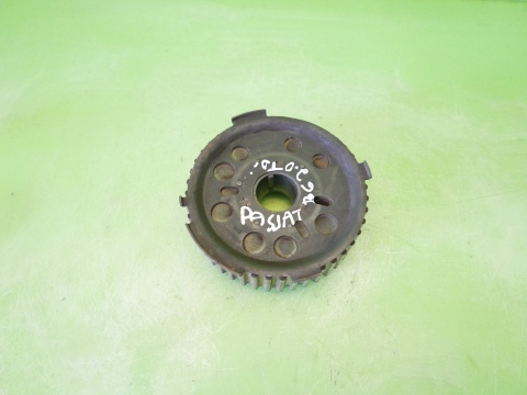 Koło zębate wałka rozrządu 038109111E 038109239L VW PASSAT B6 2.0 TDI 8V 05-09