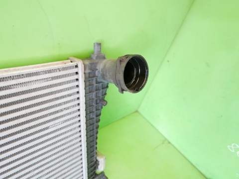 Intercooler chłodnica powietrza THERMOTEC VW PASSAT B6 2.0 TDI 8V