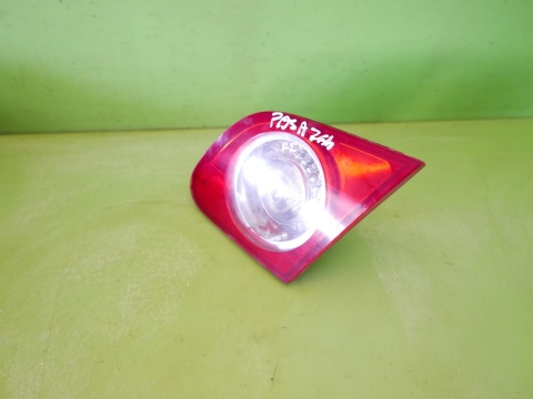 Lampa prawa tył w klapę 3C5945094C VW PASSAT B6 SEDAN 05-09