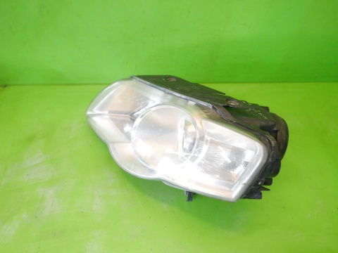 Reflektor lampa lewa przód 3C0941005R anglik hella VW PASSAT B6 05-09