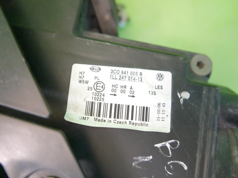 Reflektor lampa lewa przód 3C0941005R anglik hella VW PASSAT B6 05-09