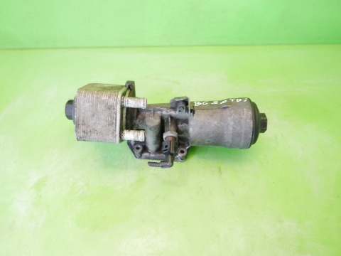 Obudowa podstawa filtra oleju 045115389G VW PASSAT B6 2.0 TDI 8V BMP 05-09