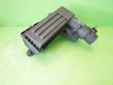 Obudowa filtra powietrza 3C0129607AB VW PASSAT B6 2.0 TDI 16V