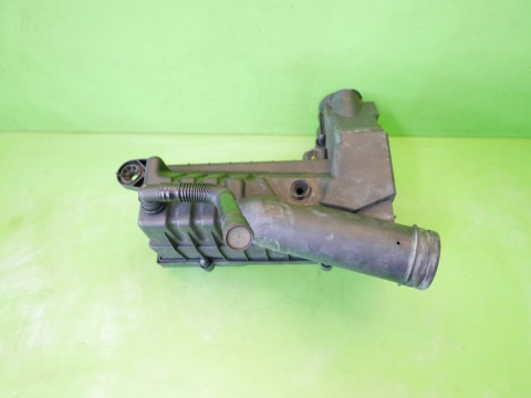 Obudowa filtra powietrza 3C0129607AB VW PASSAT B6 2.0 TDI 16V