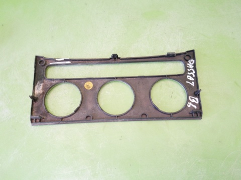 Ramka dekor panelu nawiewu 3C0863100 VW PASSAT B6 05-09