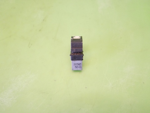 Przełącznik szyby prawy przód 1F0959855 VW PASSAT B6 05-09