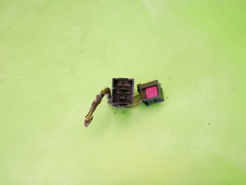 Przełącznik świateł awaryjnych 3C0953509A VW PASSAT B6 05-09