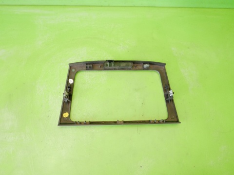 Ramka dekor radia 3C0858069AG VW PASSAT B6 05-09
