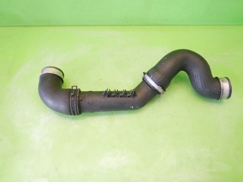 Rura przewód powietrza intercoolera 3C0145770B VW PASSAT B6 2.0 TDI 8V 05-