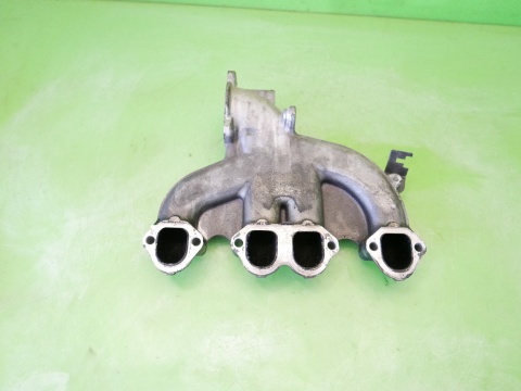 Kolektor ssący dolotowy 03G129713K VW PASSAT B6 2.0 TDI 8V 05-09