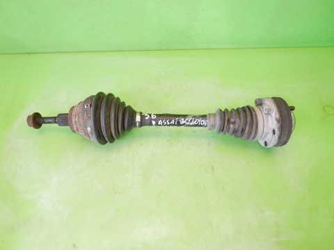 Półoś lewa przód krótka 1K0407271BJ VW PASSAT B6 2.0 TDI 8V 05-09