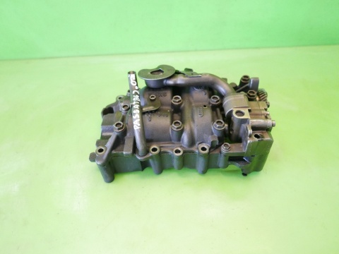 Wałki balansu pompa oleju R03G103535B VW PASSAT B6 2.0 TDI 8V 05-09