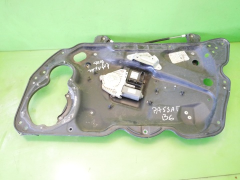 Mechanizm silniczek szyby prawy przód 1K0959792H VW PASSAT B6 05-09