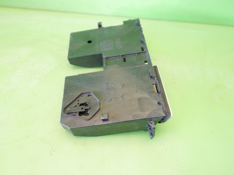 Schowek szufladka deski ramka 3C1857273 VW PASSAT B6 05-09