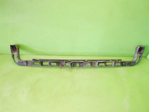 Ślizg zderzaka środek tył 3C5807863 VW PASSAT B6 SEDAN 05-09