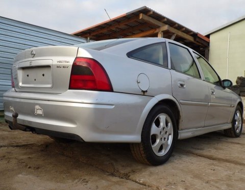 Felga stalowa 15 15X6 4X100 ET49 OPEL VECTRA B