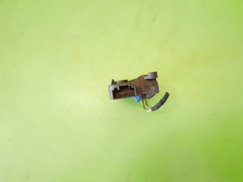 Silniczek nagrzewnicy 0132801862 VW PASSAT B6 2.0 TDI 8V 05-09