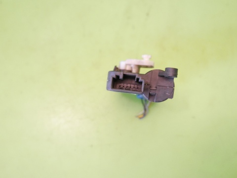 Silniczek nagrzewnicy 3C0907511A VW PASSAT B6 2.0 TDI 8V 05-09