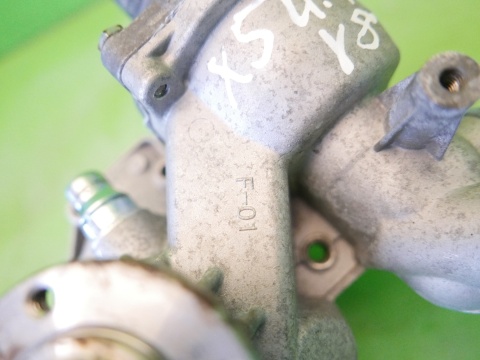 Obudowa króciec termostatu pompa wody skf 88832 BMW X5 E53 4.4 M62B44 99-03
