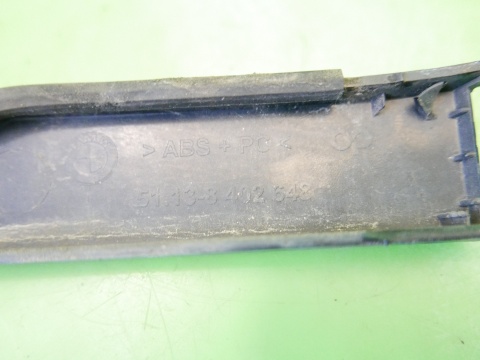 Listwa pod lampę prawa przód 8402648 475/9 BMW X5 E53 99-03