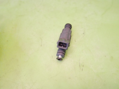 Wtrysk wtryskiwacz 0280155823 1707843 BMW X5 E53 4.4 M62B44 99-03