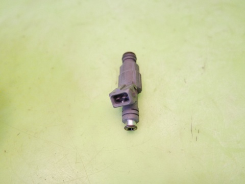 Wtrysk wtryskiwacz 0280155823 1707843 BMW X5 E53 4.4 M62B44 99-03