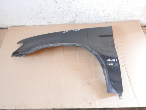 Błotnik lewy przód przedni 475/9 BMW X5 E53 99-03