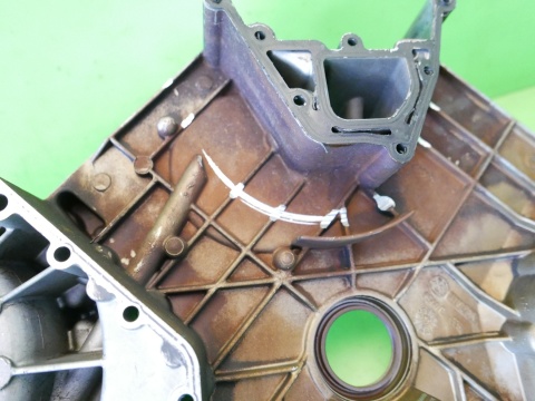 Alternator wodny 7508054 obudowa rozrządu 1707994 BMW X5 E53 4.4 M62B44 99-