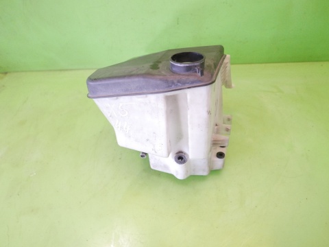 Zbiorniczek płynu spryskiwaczy 8252738 BMW X5 E53 4.4 M62B44 99-03