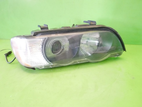 Reflektor lampa prawa przód xenon Hella BMW X5 E53 99-03