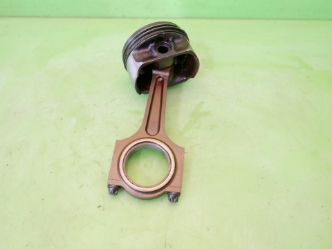 Tłok + korbowód 1708901D 91,99 BMW X5 E53 4.4 M62B44 99-03