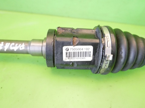 Półoś prawa przód 7505004 BMW X5 E53 4.4 M62B44 99-03