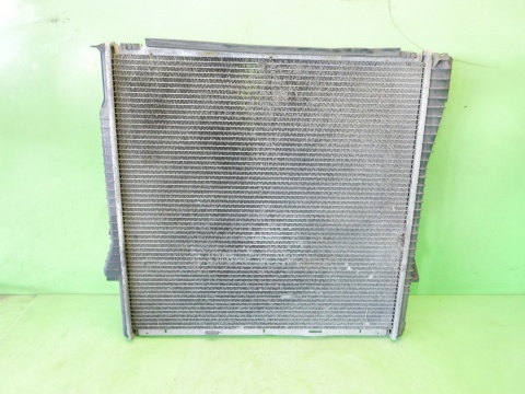 Chłodnica wody nissens 60788A BMW X5 E53 4.4 M62B44 automat 99-03