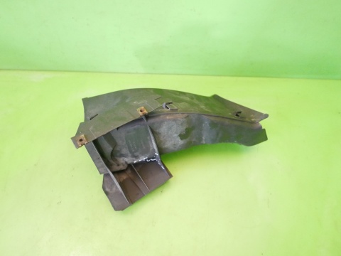 Wlot tunel chłodzenia tarczy prawy przód 8402426 BMW X5 E53 4.4 M62B44 99-